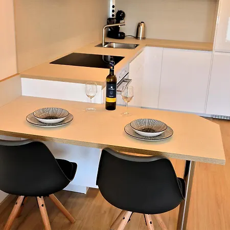 New Cozy 2 Pink 048 Apartment Pressburg